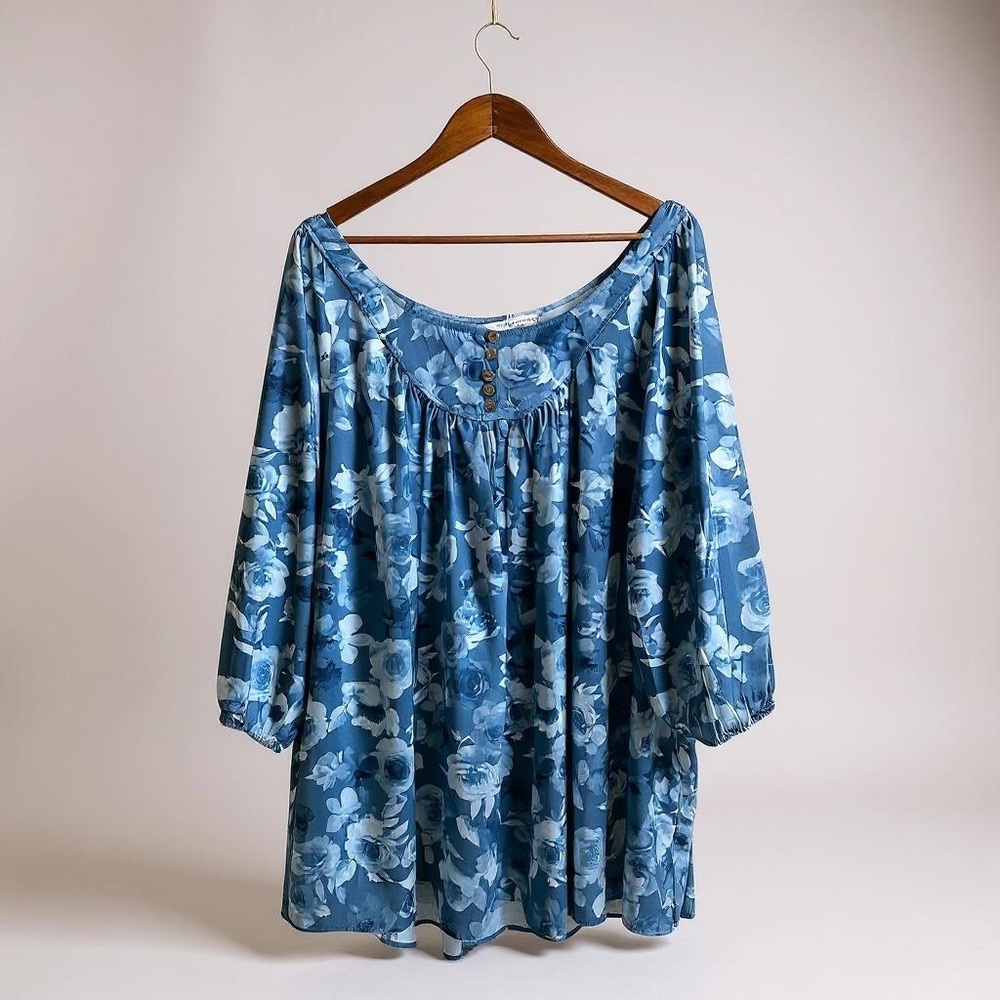 EshaktiWayward Francis Blue and White Floral Blouse 3X-26W Plus Size